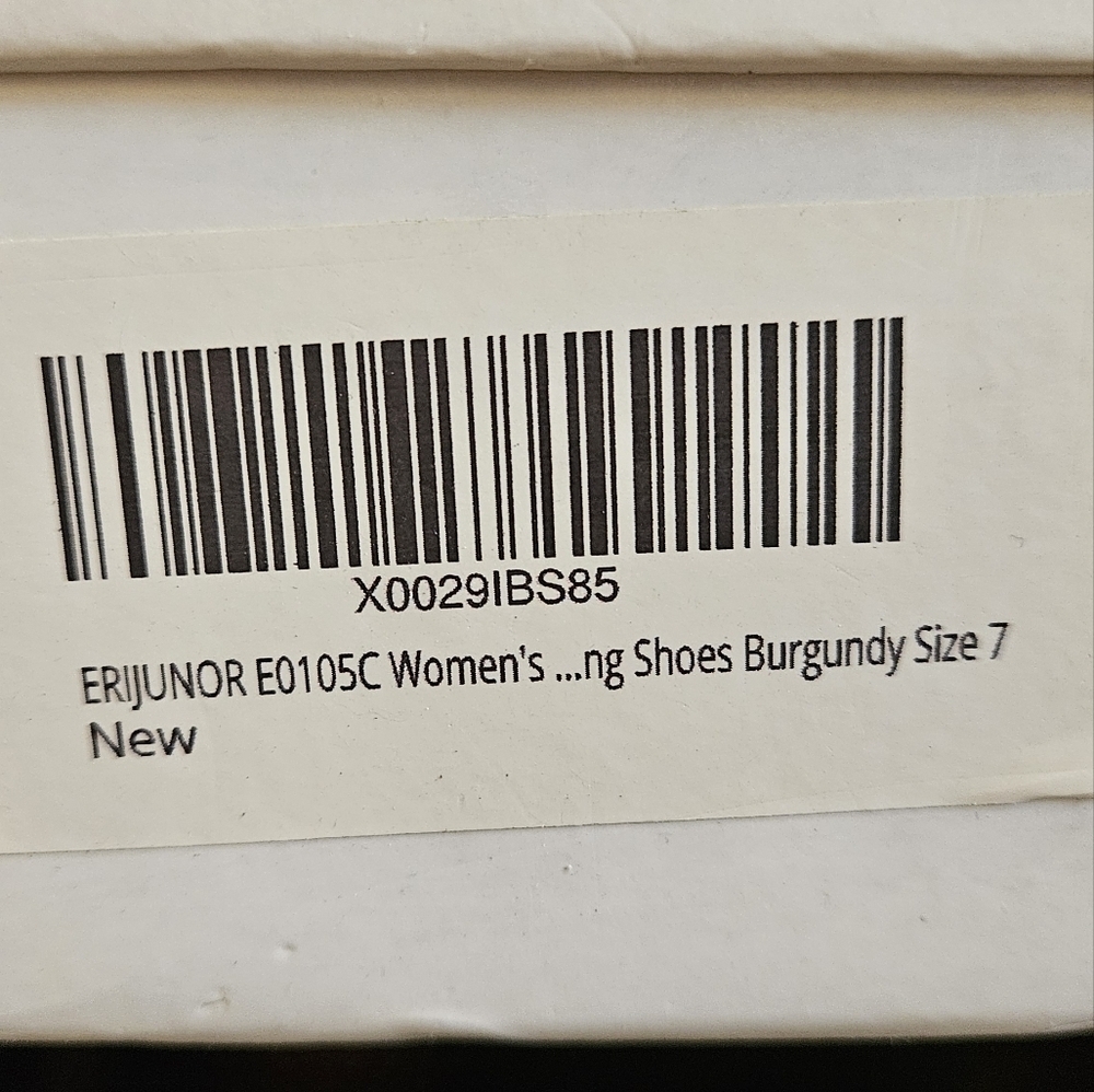 Open-Toe Burgundy Heels. Size 7 - Picture 8 of 14